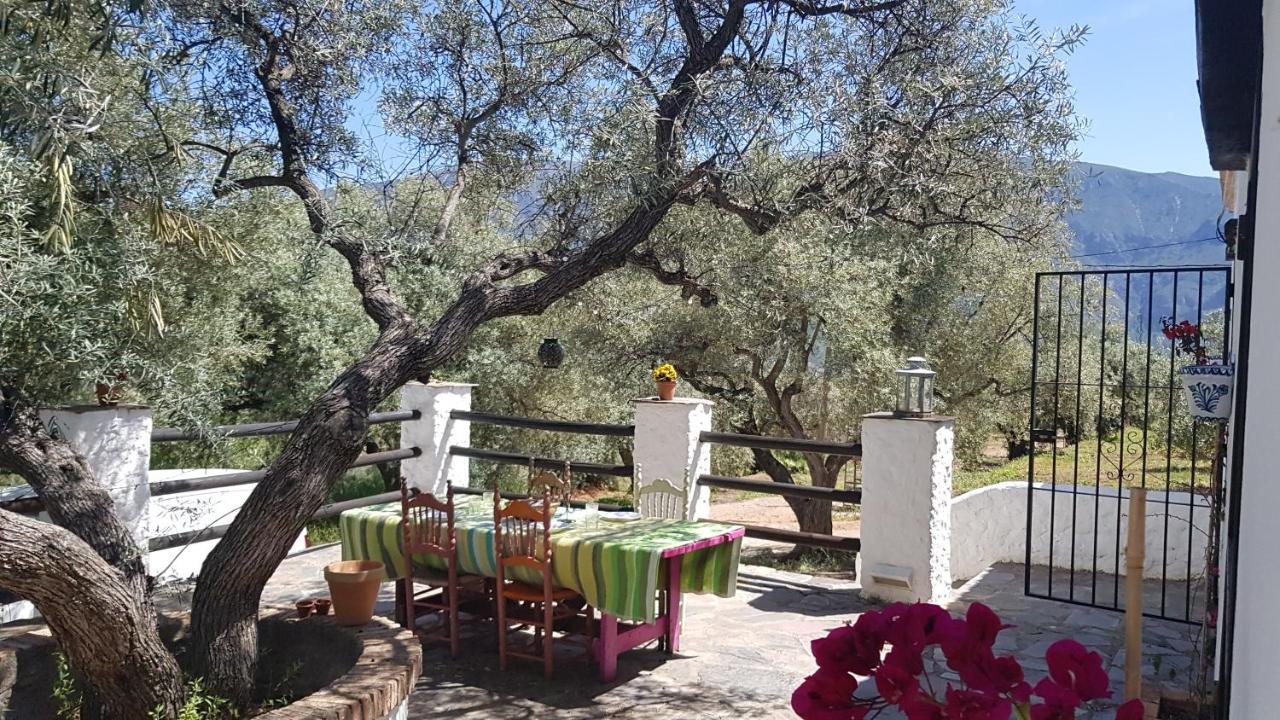 Готель Gateway To The Alpujarras, 'Cortijo Derry' Орхіва Екстер'єр фото